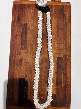 Handmade Hawaiian White Shell Bead Necklace -